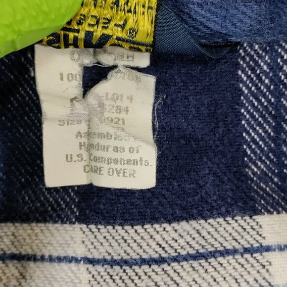 OshKosh B'Gosh Flannel Shirt Mens 2XLB Blue Plaid Heavyweight Cotton *Flaws* - Picture 4 of 13